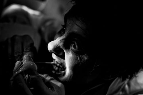 Hysterie im Nonchalance, Still